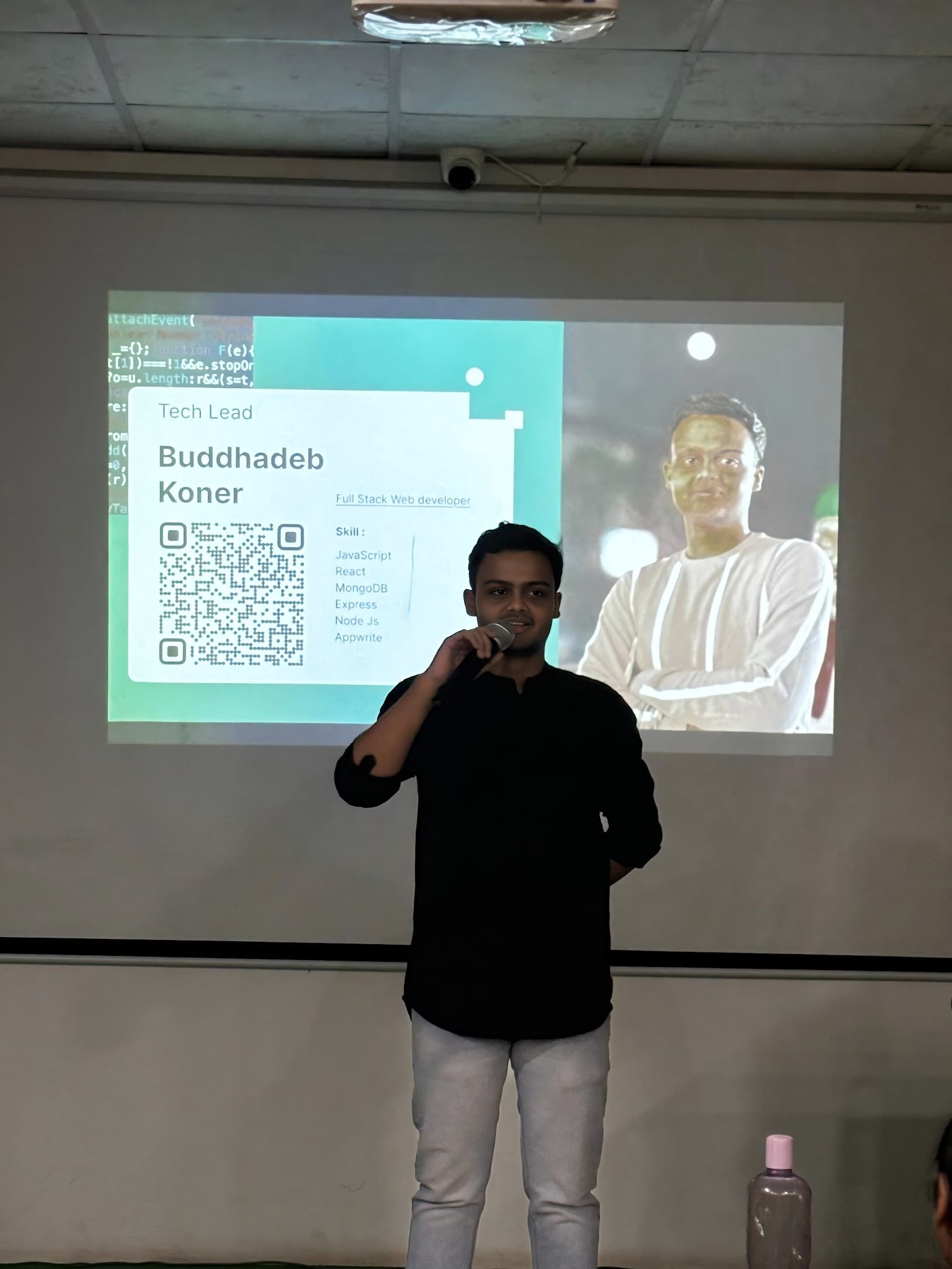 Buddhadeb Koner presenting at web development workshop